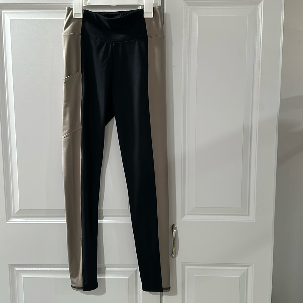 Abercrombie kids YPB leggings size 13/14